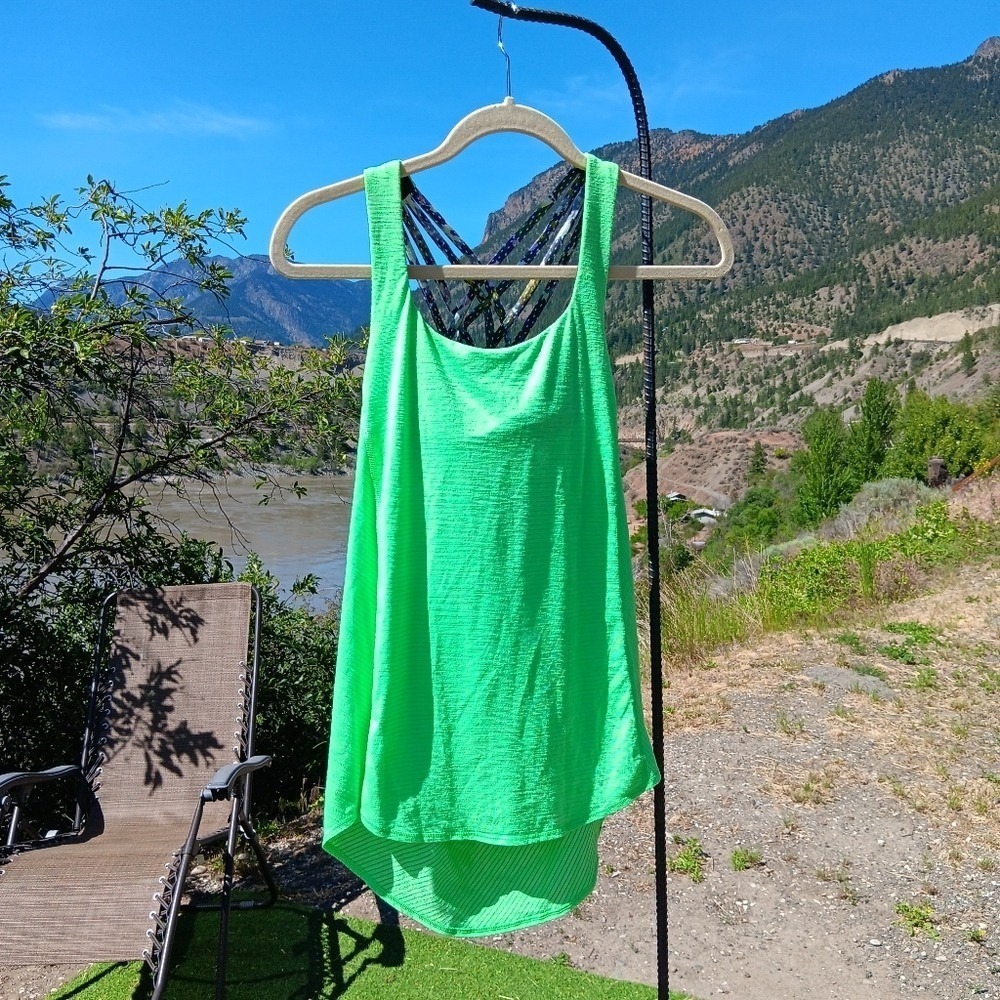 Lululemon‎ Wild Tank Size 4 - Heathered Pistachio
